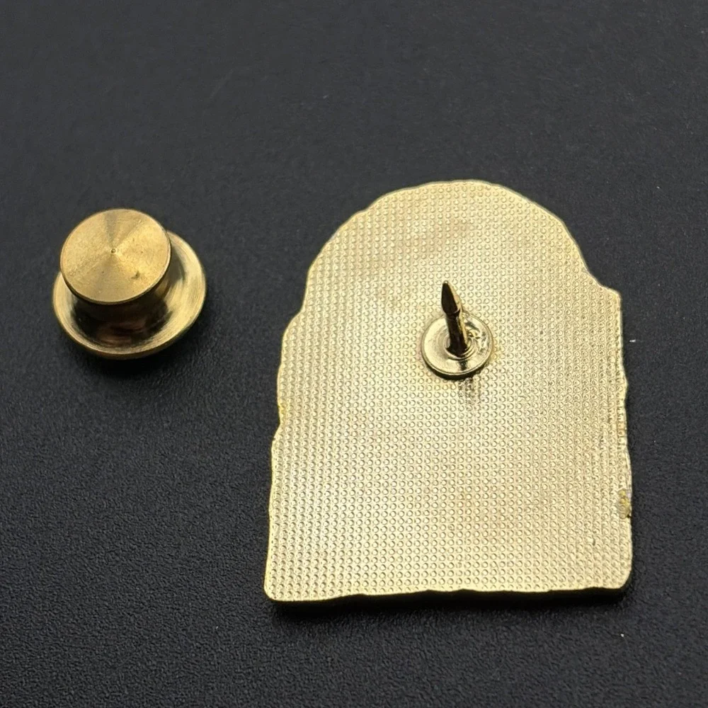 The Making Of A Godly Man‎ Promise Keepers 1997 Lapel Hat Pin